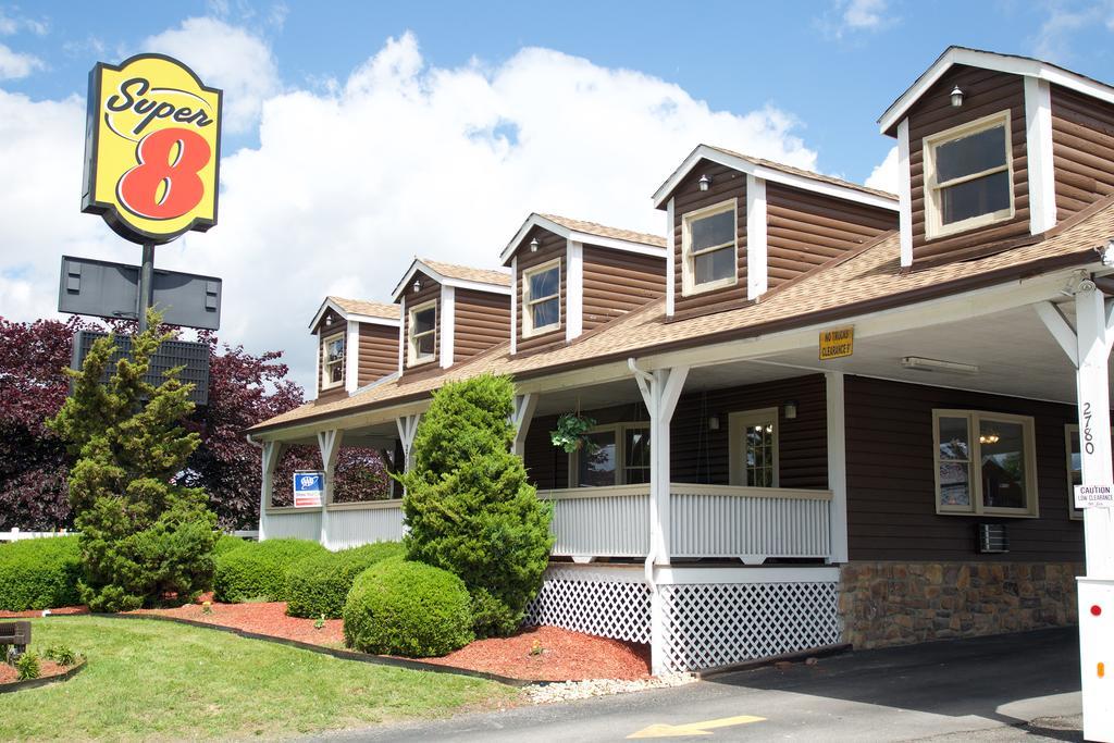 Super 8 By Wyndham Christiansburg Exterior foto