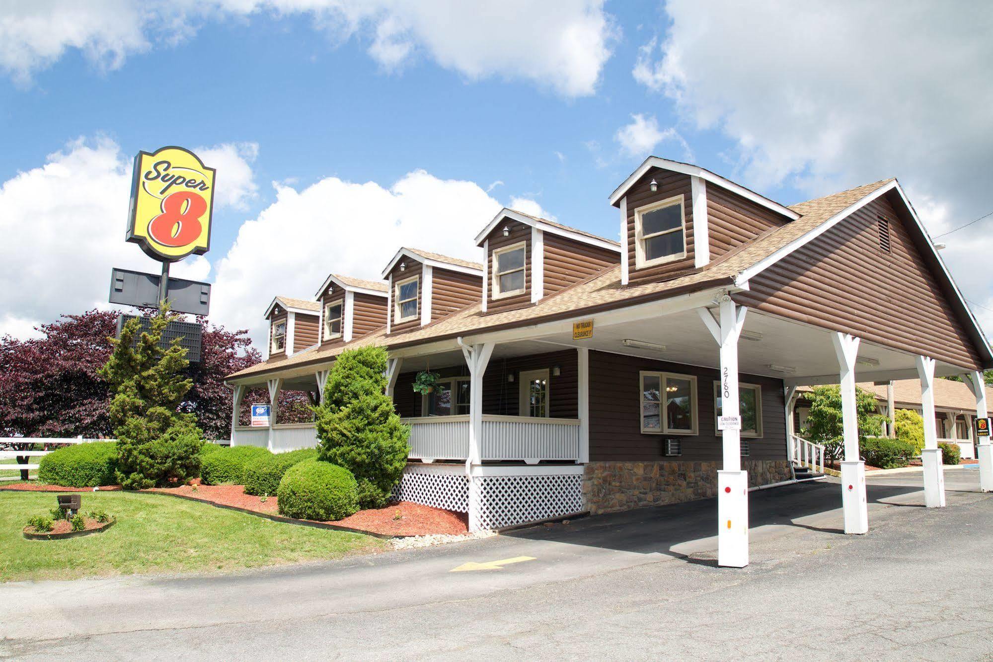Super 8 By Wyndham Christiansburg Exterior foto